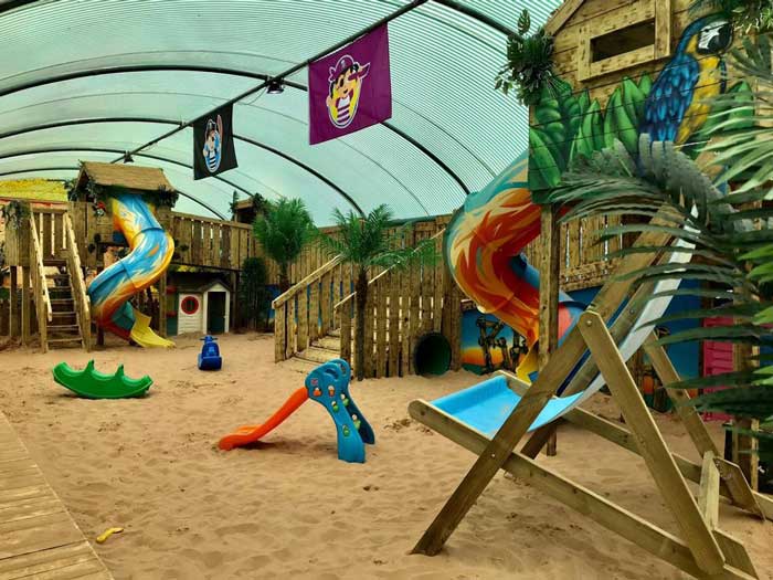 Castaway Tropical Beach World